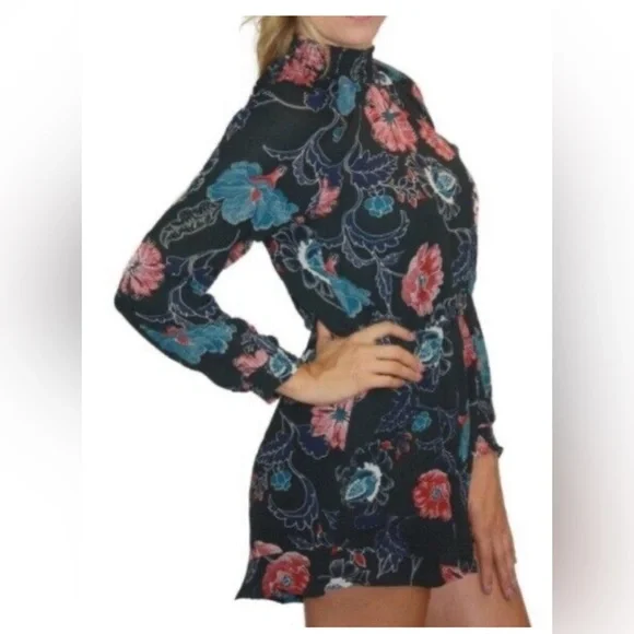 BNWOT ASTR THE LABEL EVA ROMPER EXTRA SMALL - Picture 2 of 10